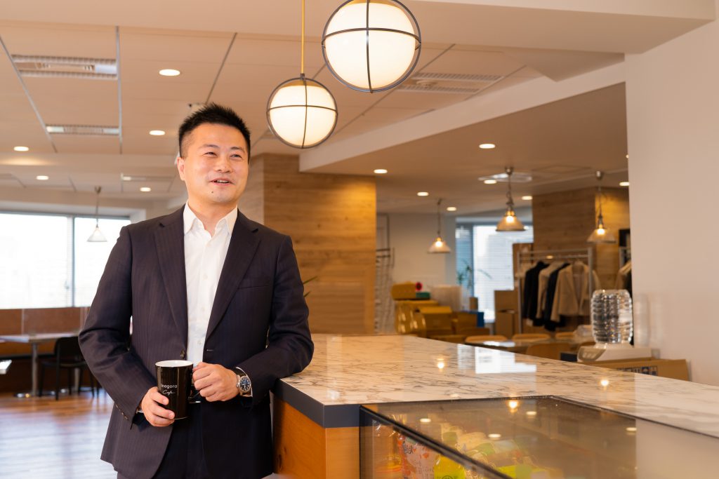 Corporate-Mr.Ian-1